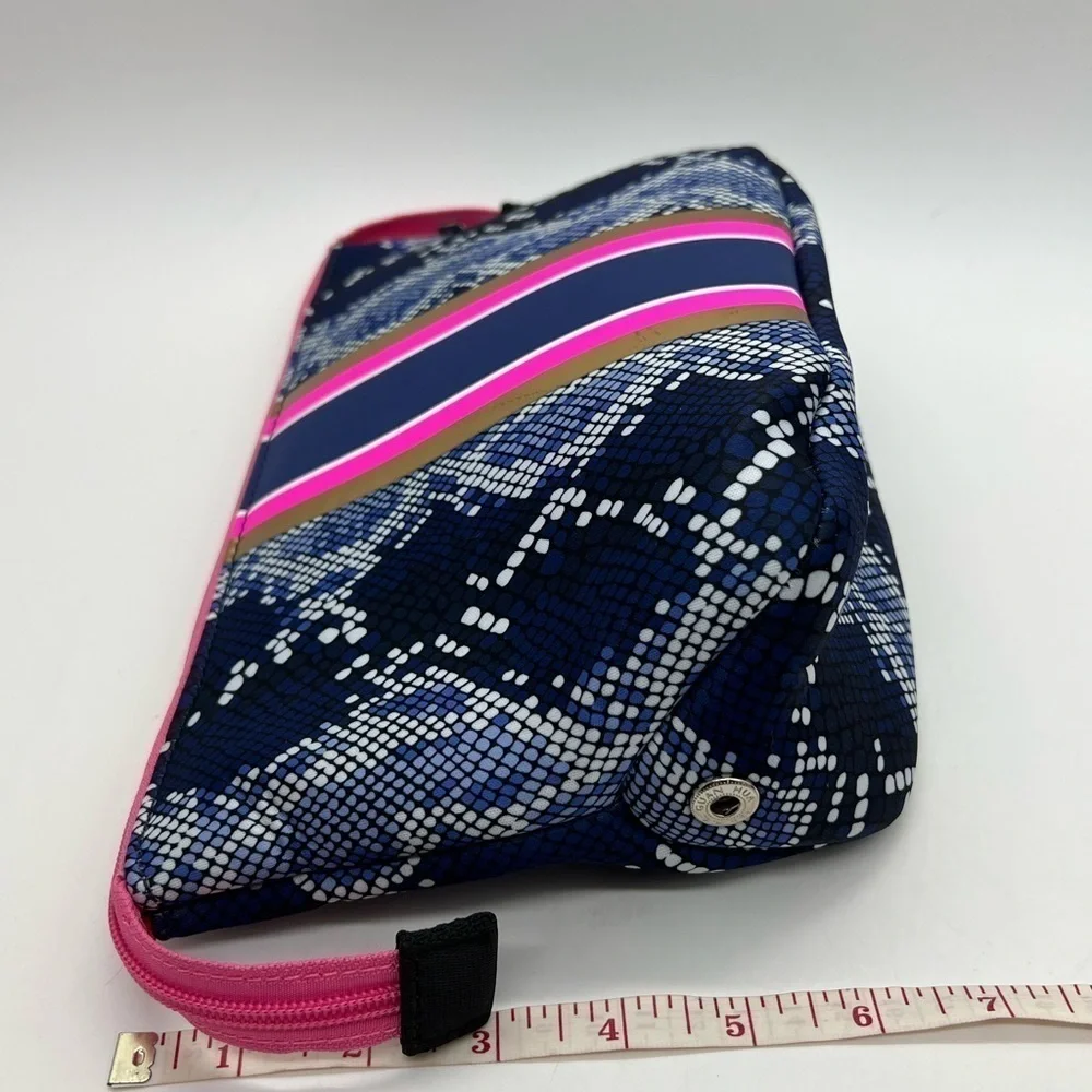 TAYLOR GRAY SARAH LARGE CARRYALL COSMETICS BAG BLUE SNAKESKIN PATTERN NWT